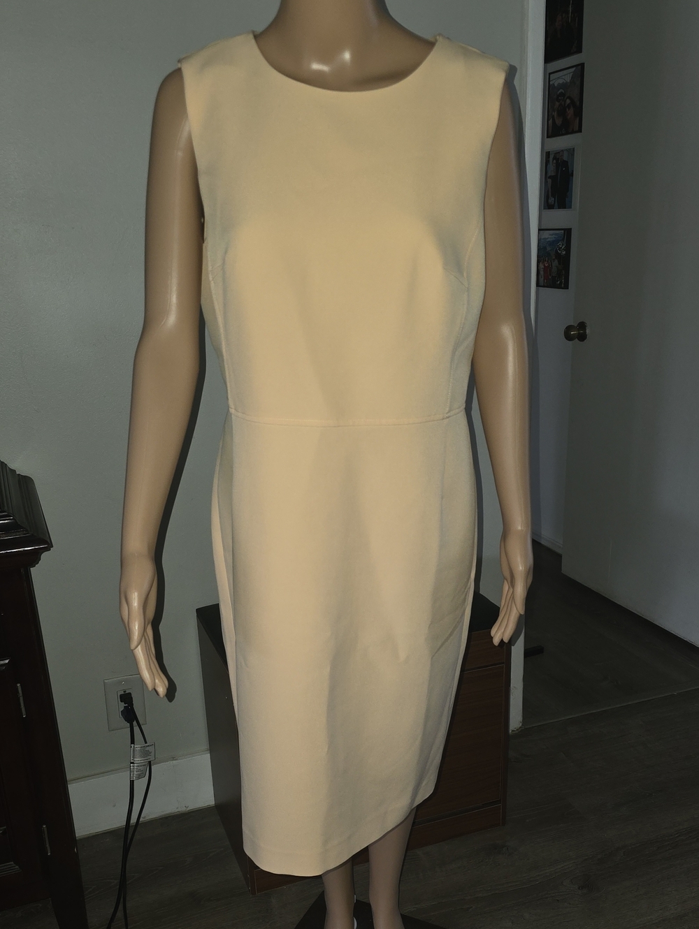 Anne Klein Sleeveless Midi Sheath Dress in Pale Cream